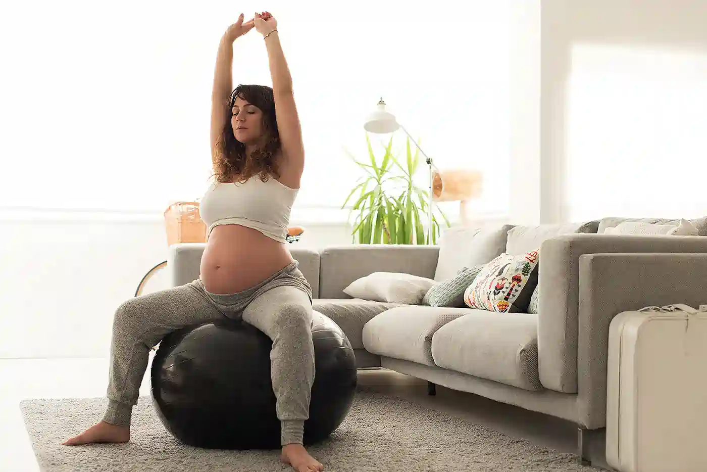 How to Support Your Core Safely During Pregnancy Worcestershire